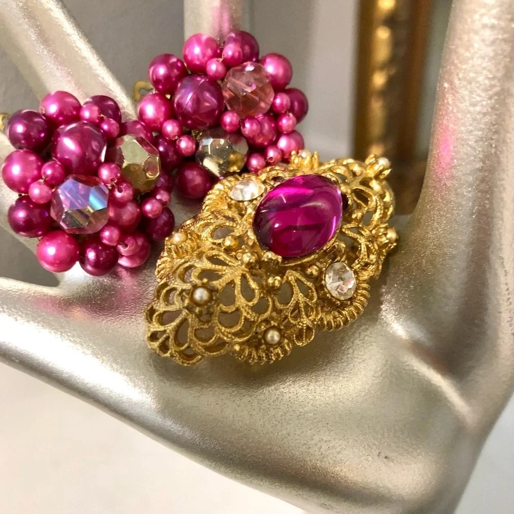 Vintage Pink Rhinestone Brooch & Earrings
